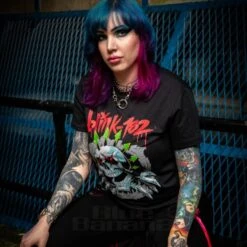 Official Blink-182 Six Arrow Skull T-Shirt (Black) -Alternative Clothing Store e74cd5caa29a650ee6b3b15b1384 blink 182 t shirt six arrow skull black 2